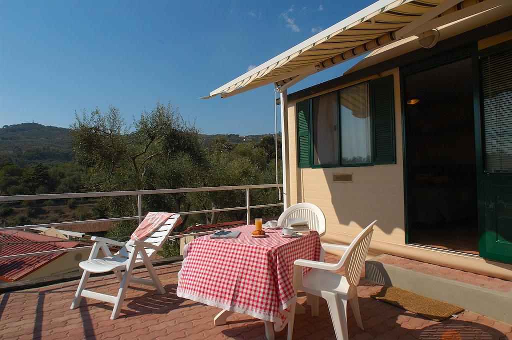Camping Edy Diano Marina Room photo