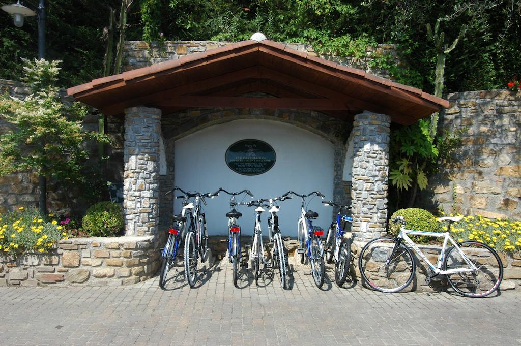 Camping Edy Diano Marina Exterior photo