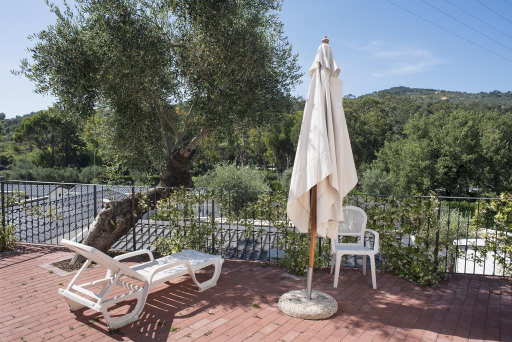 Camping Edy Diano Marina Exterior photo